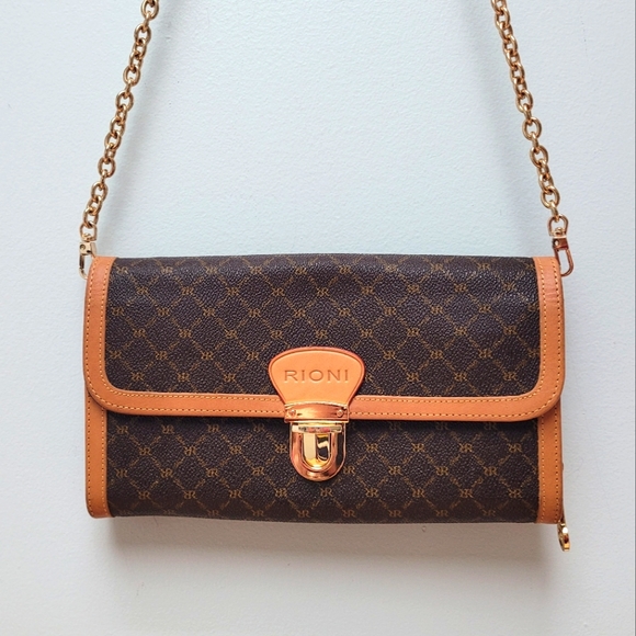 RR RIONI | Monogram Print Clutch - Picture 9 of 10